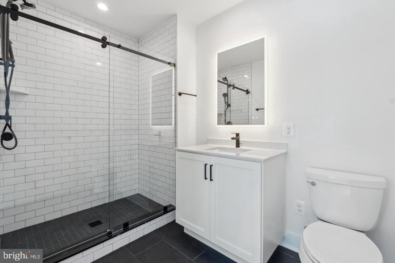 2106 Tysons Ridgeline Rd - Photo 5 of 28