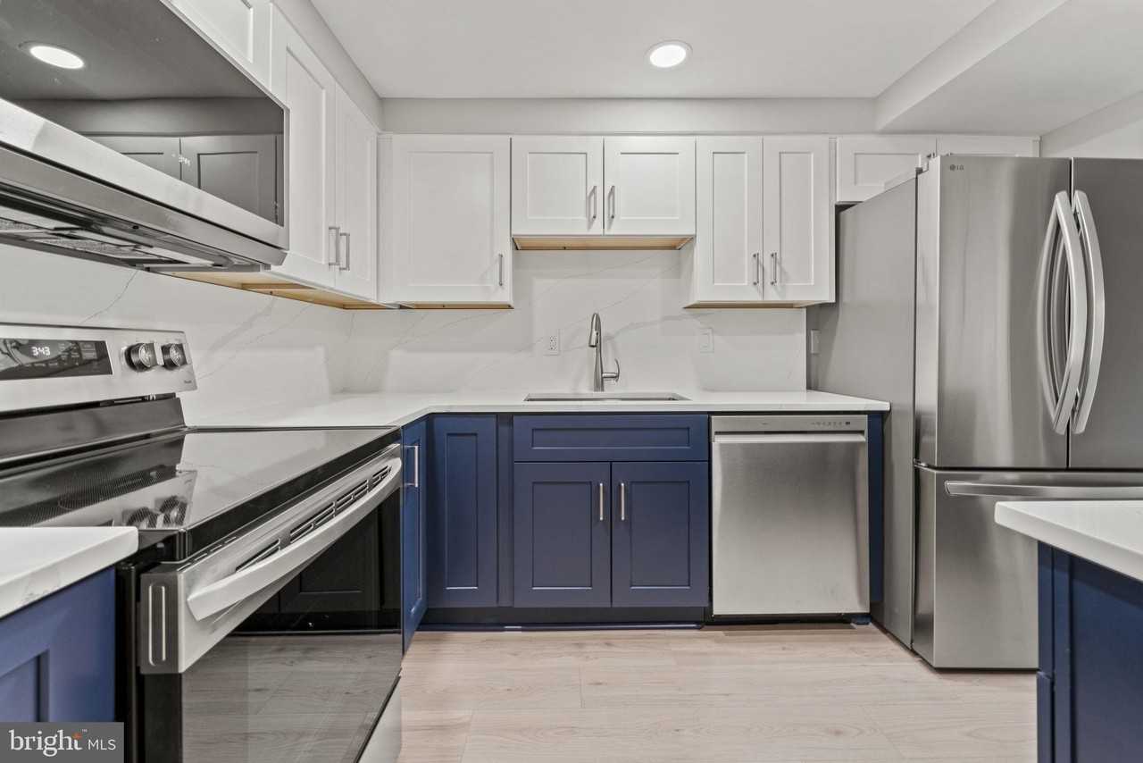 7640 Tremayne Pl #110 - Photo 7 of 25