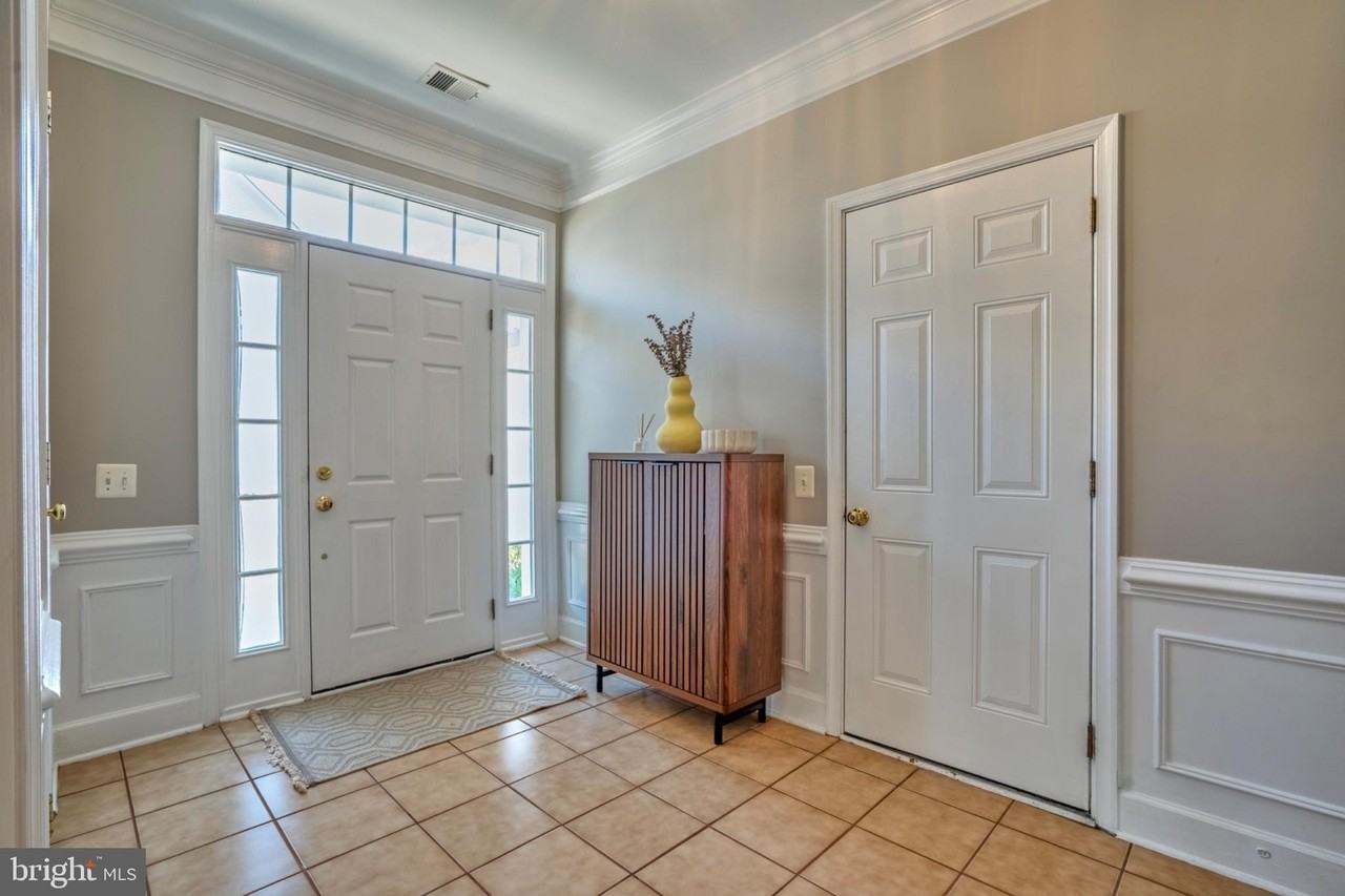 2520 Walnut Leaf Ln - Photo 6 of 32