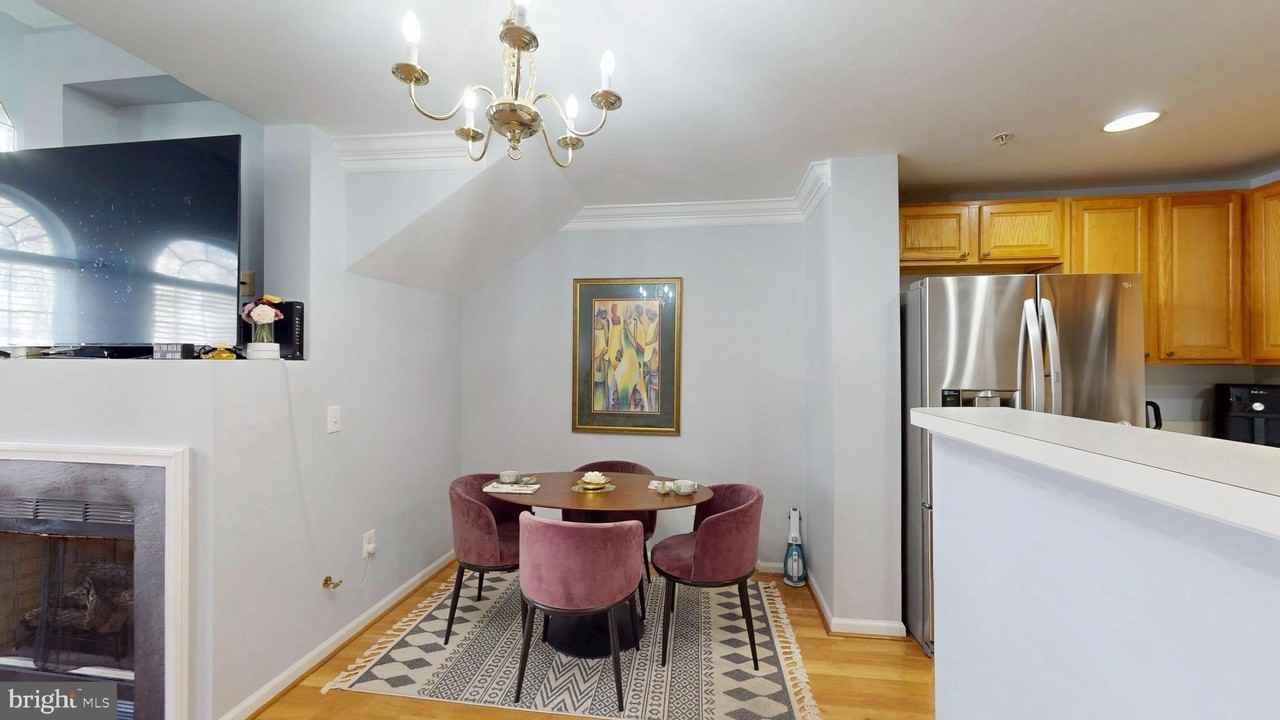 42252 Black Rock Ter - Photo 5 of 28