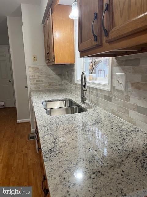 10703 Musket Ct - Photo 5 of 13