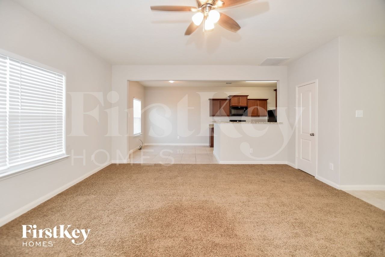 9005 Woodfern Dr - Photo 2 of 15