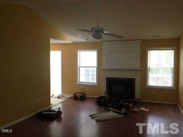 210 Brierridge Dr - Photo 2 of 9