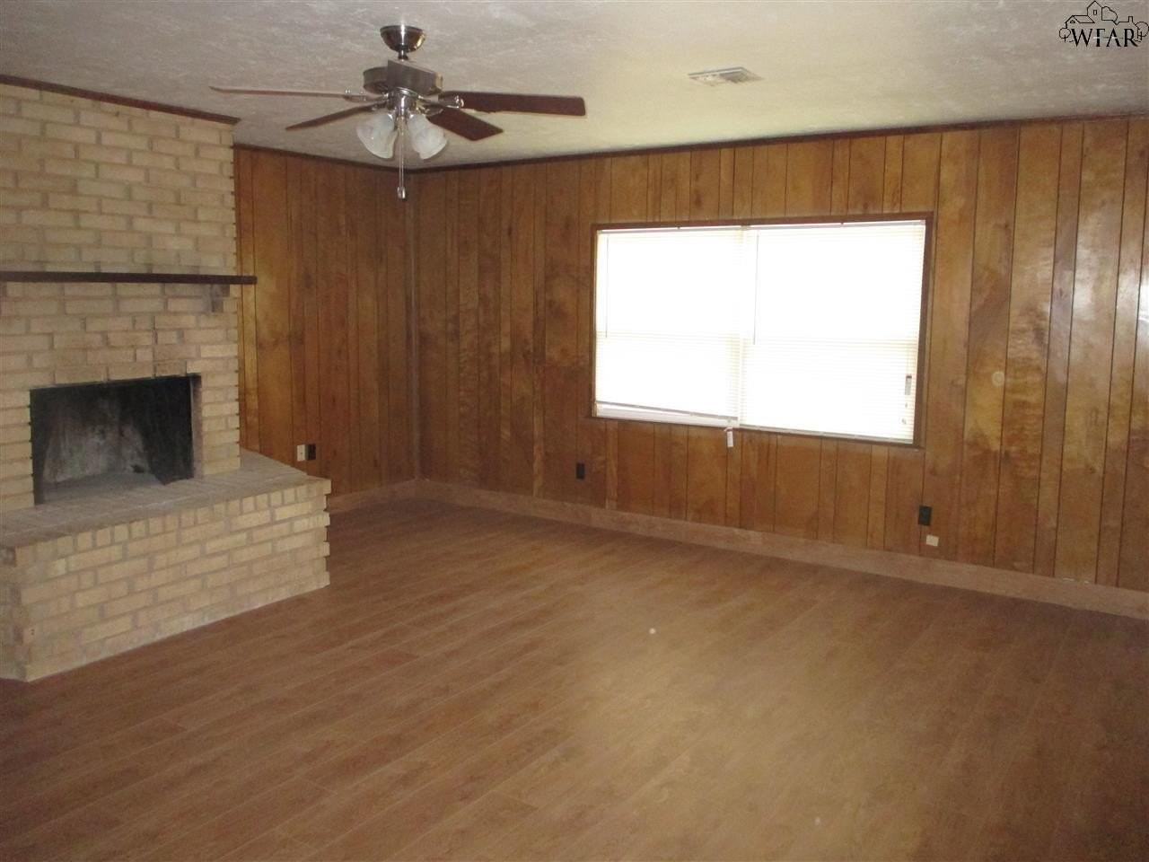 4106 Aspen St - Photo 6 of 13