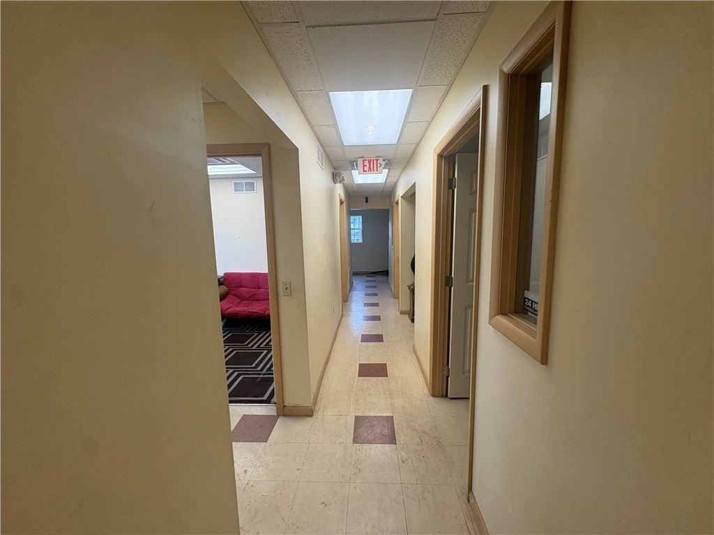 971 Pittsburgh St - Photo 3 of 16