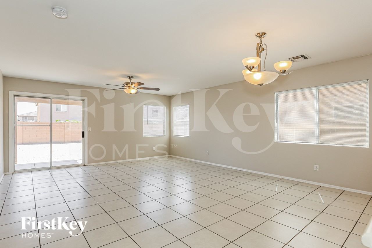 11631 W Duran Ave - Photo 2 of 16