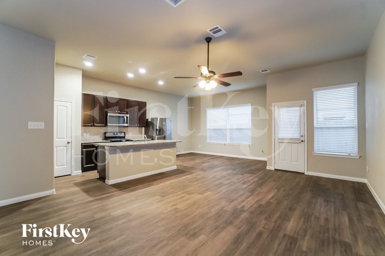 5727 Esk River Trl - Photo 5 of 15