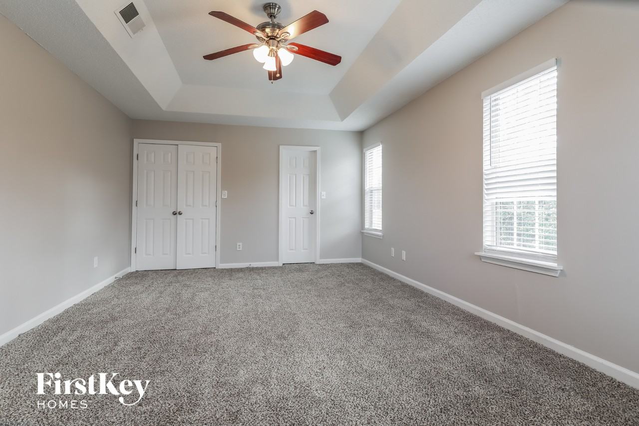 3217 Ivy Lake Ct - Photo 7 of 15