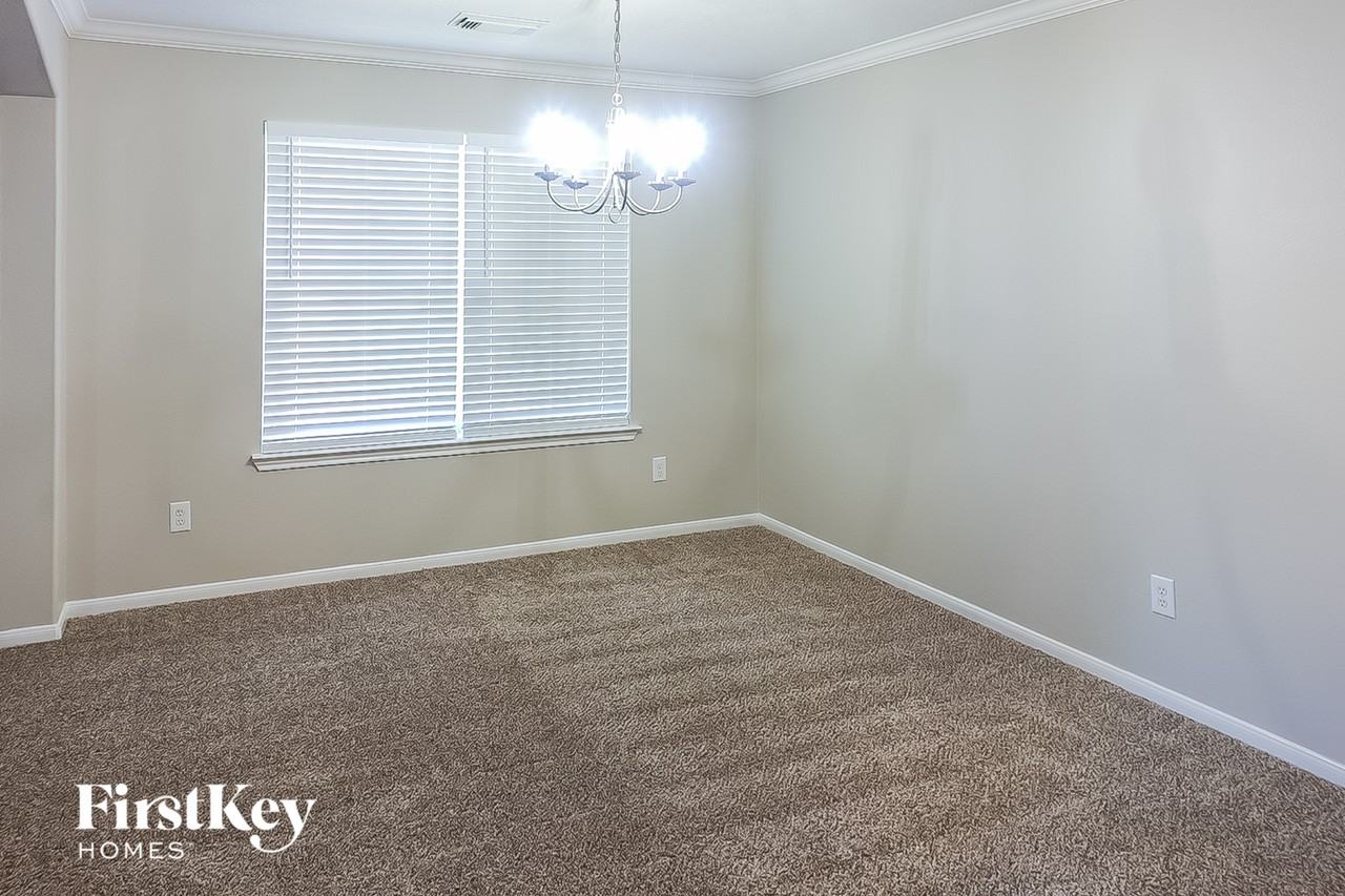 21919 Whispering Daisy Ct - Photo 3 of 15