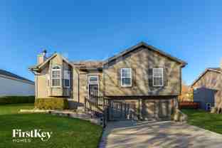 8810 Ne 116th St - Photo 1 of 1