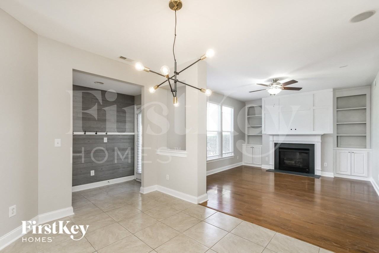 15636 Seafield Ln - Photo 4 of 15