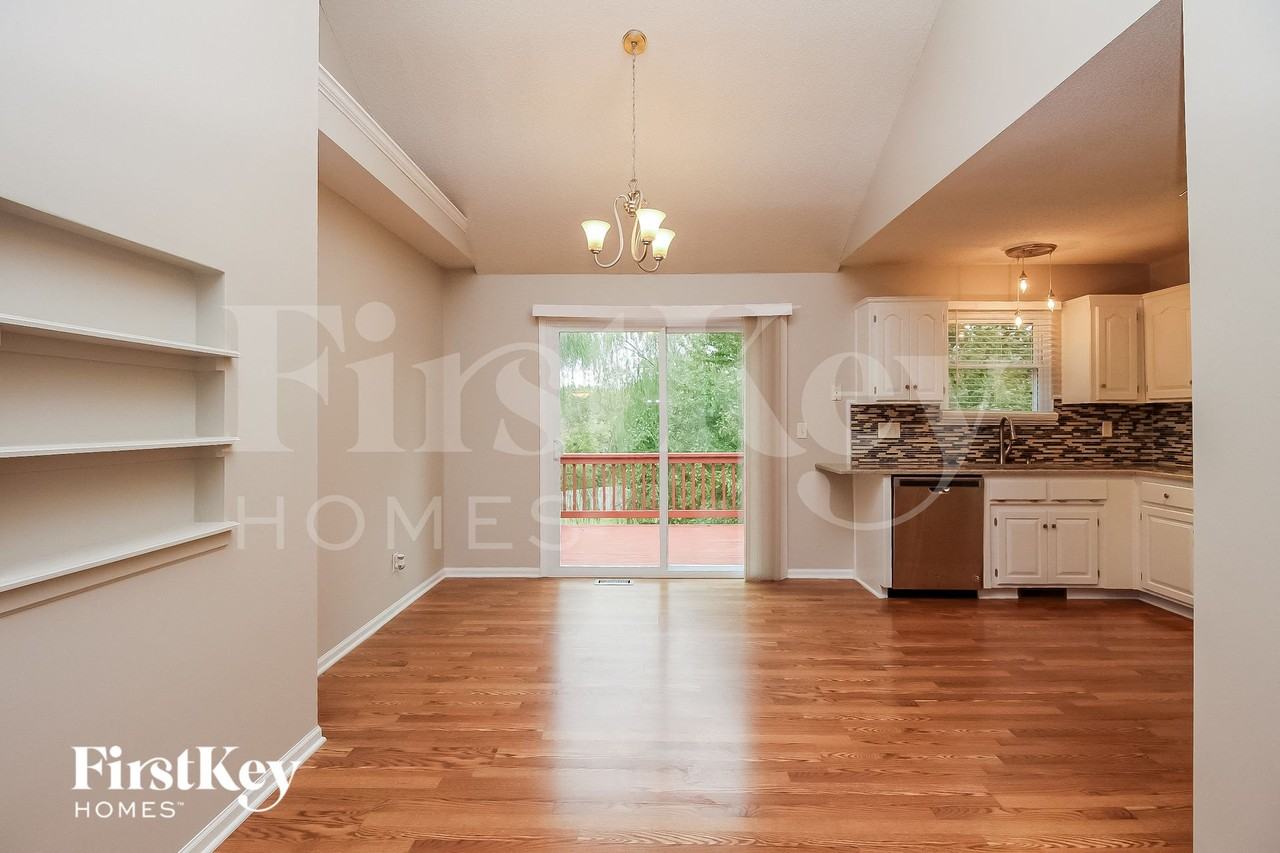 8505 Ne 105th Ter - Photo 4 of 15