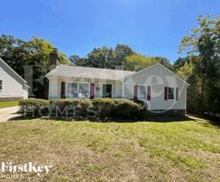 featured image of 814 Dewey St