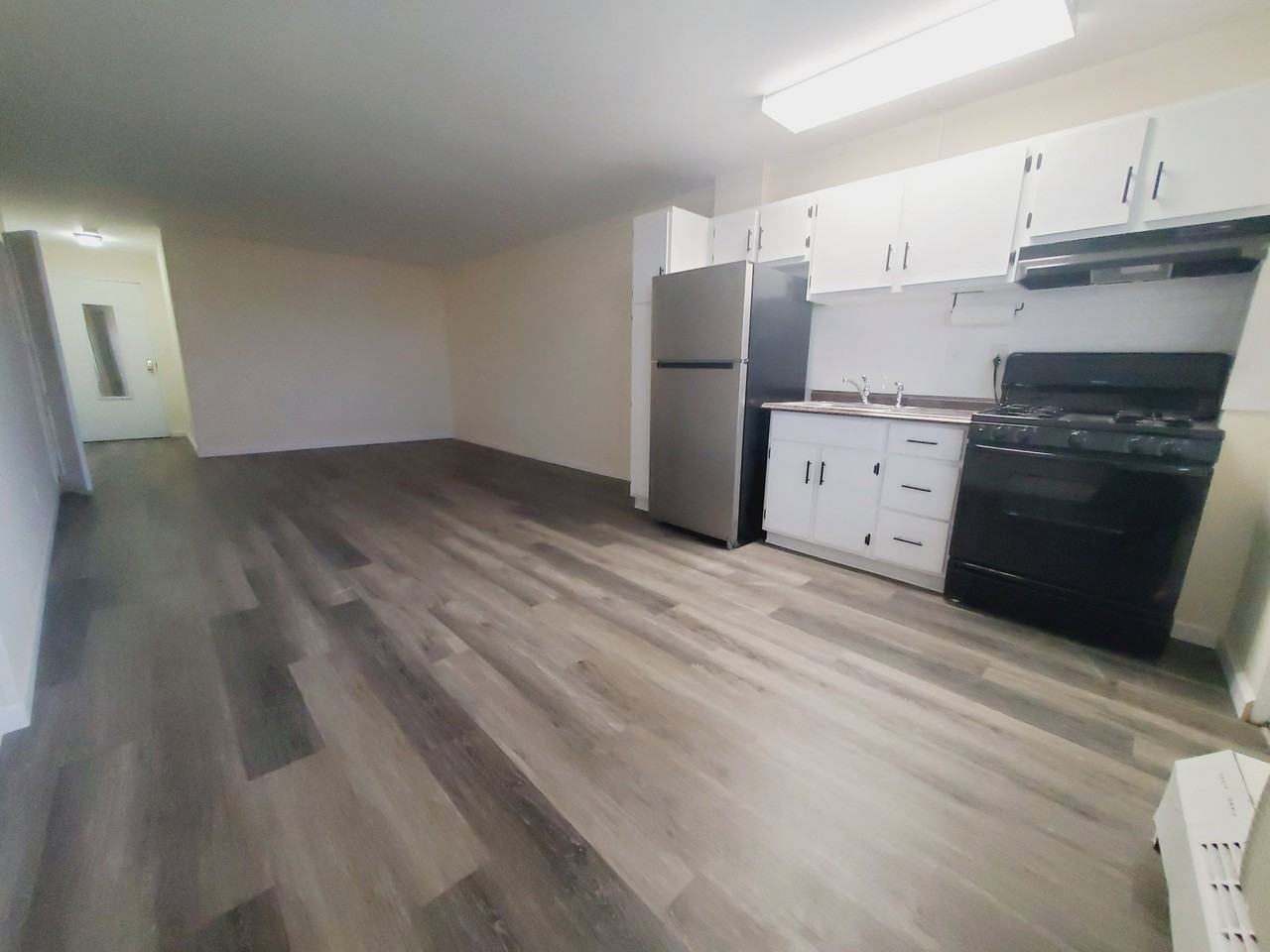 444 Bedford St #9 - Photo 3 of 8
