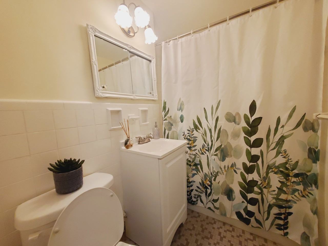 444 Bedford St #9 - Photo 6 of 8