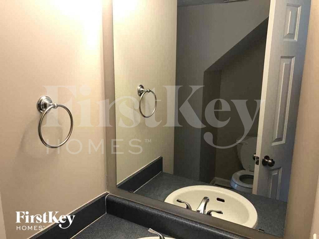 867 Seabreeze Dr - Photo 6 of 17