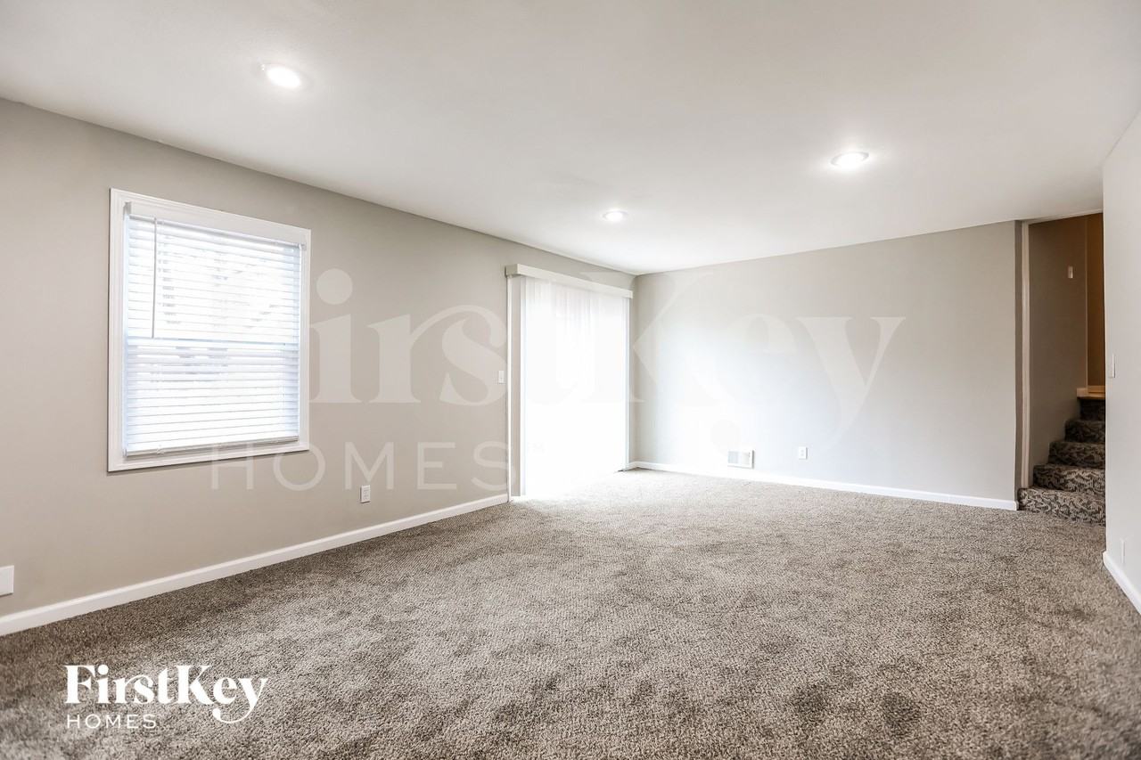 12404 W 100th St - Photo 7 of 15