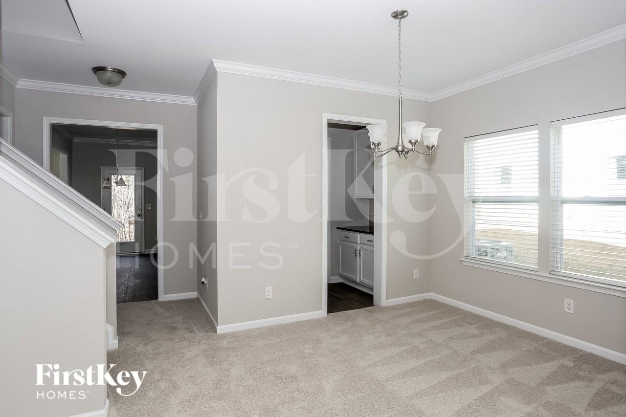 12852 Clydesdale Dr - Photo 6 of 15