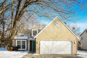 featured image of 11142 Baycreek Dr