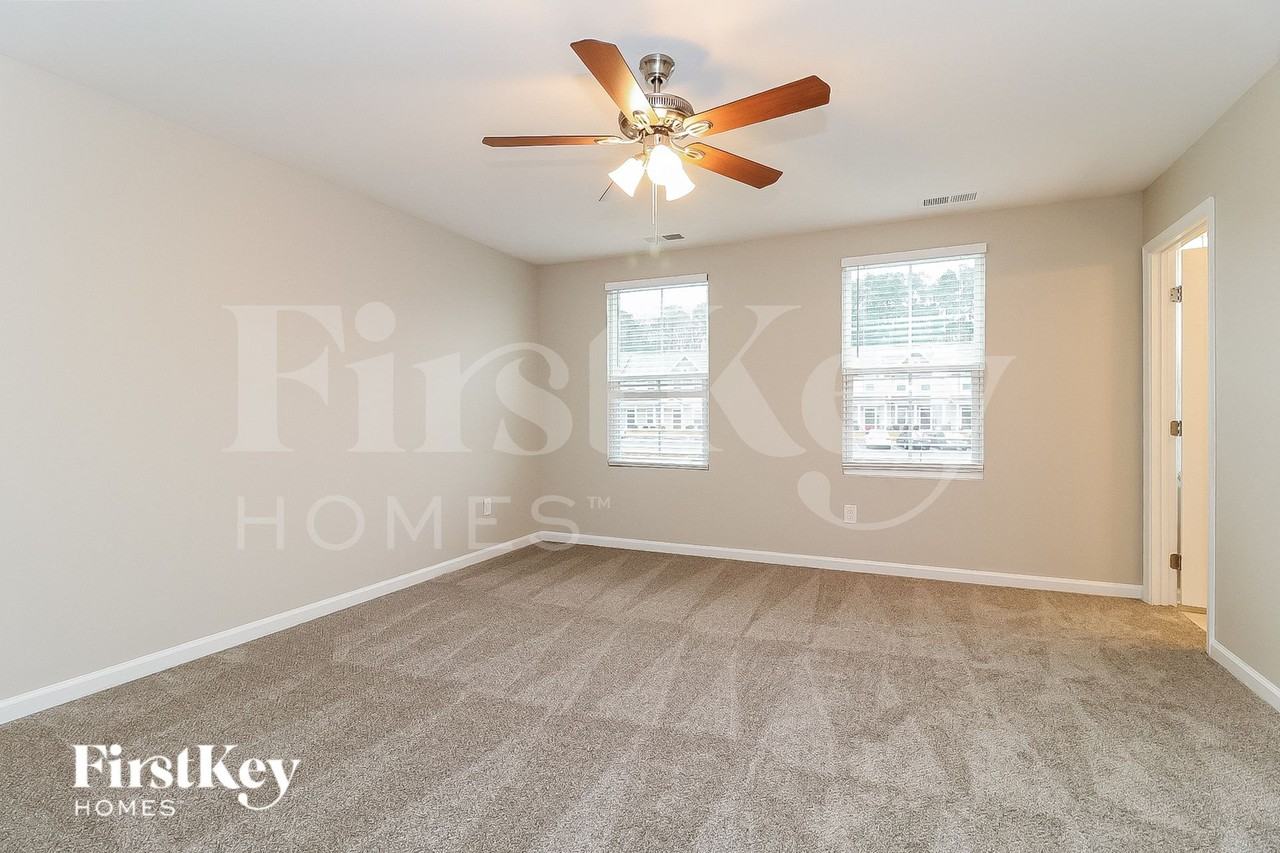 180 Fieldspar Ln - Photo 7 of 15