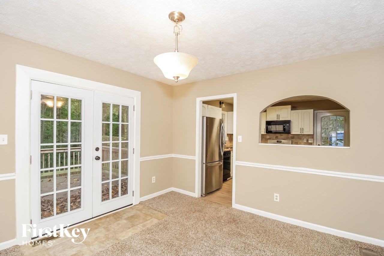 372 Teague Dr Nw - Photo 4 of 15