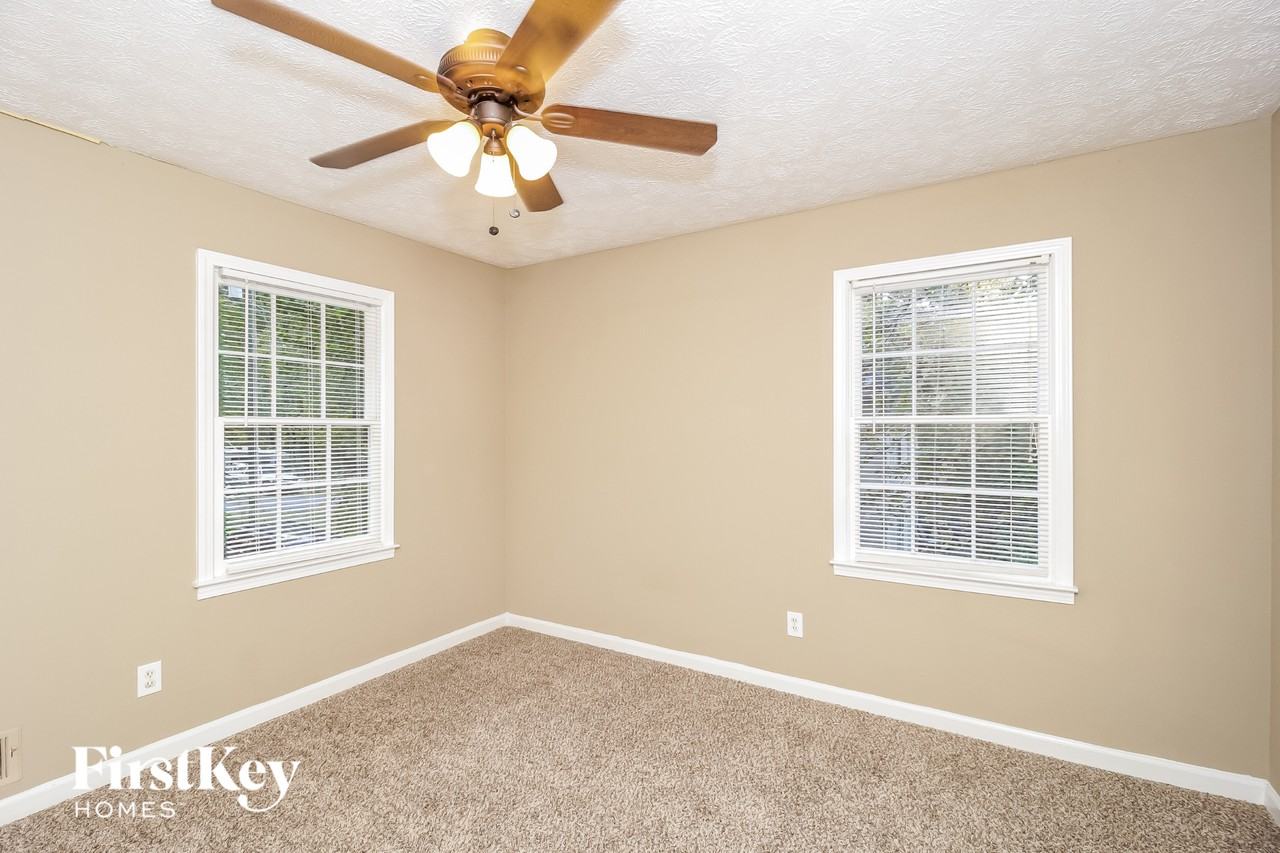 372 Teague Dr Nw - Photo 7 of 15