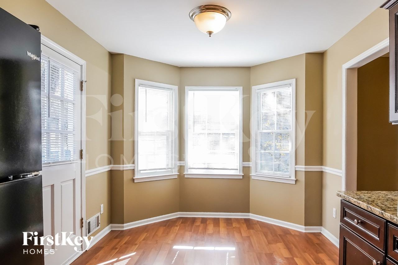 104 Dogwood Ct - Photo 5 of 15