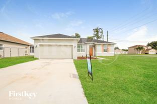 601 Dunlin Ln - Photo 1 of 1