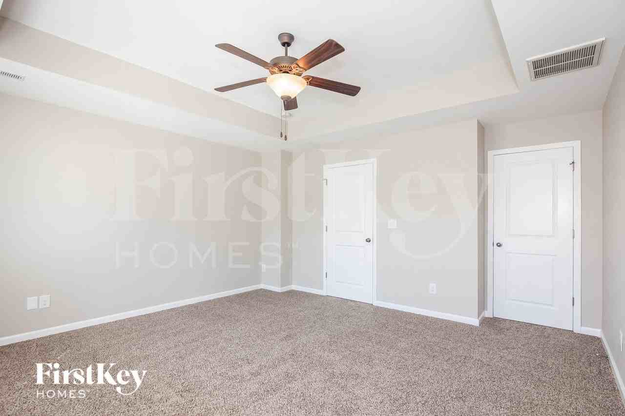 19017 Park Terrace Ln - Photo 7 of 15
