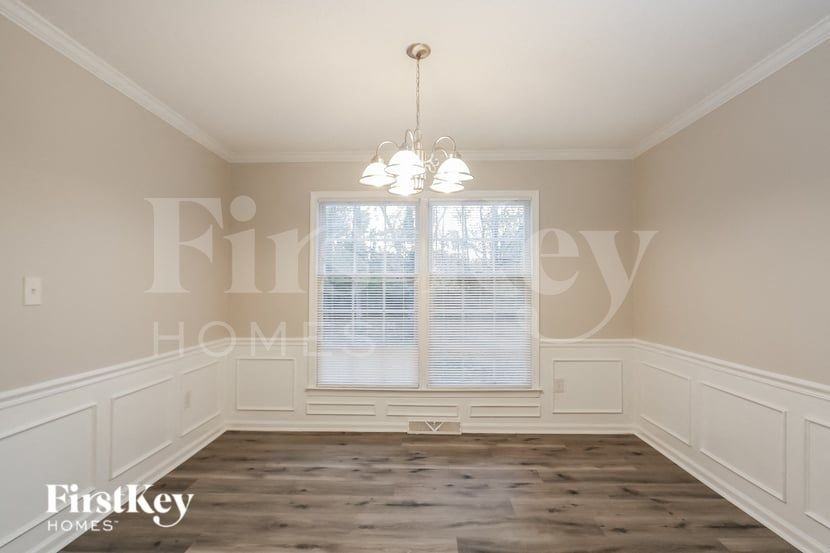 8300 Nathanael Greene Ln - Photo 4 of 15
