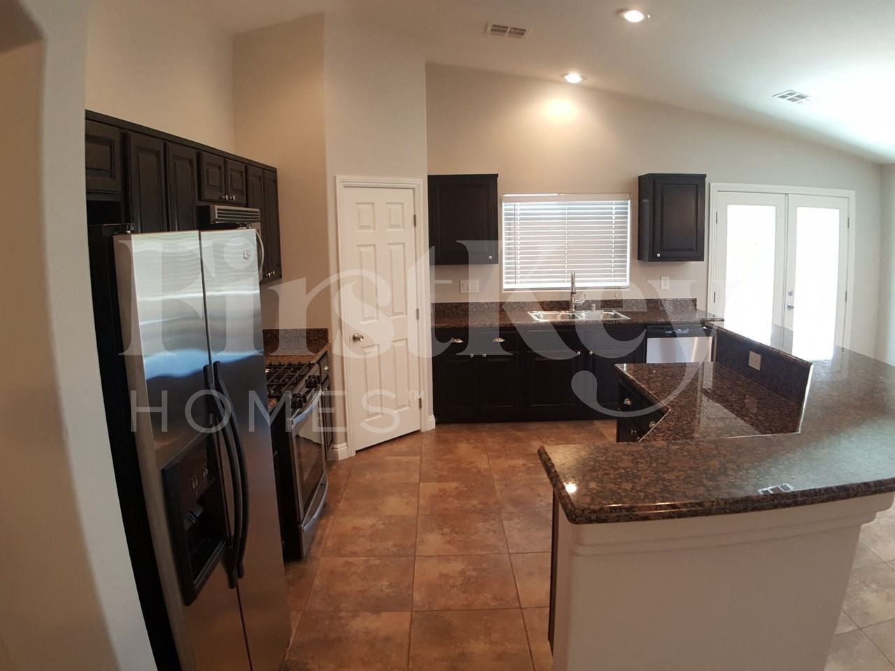 5728 Hornbrook St - Photo 7 of 30