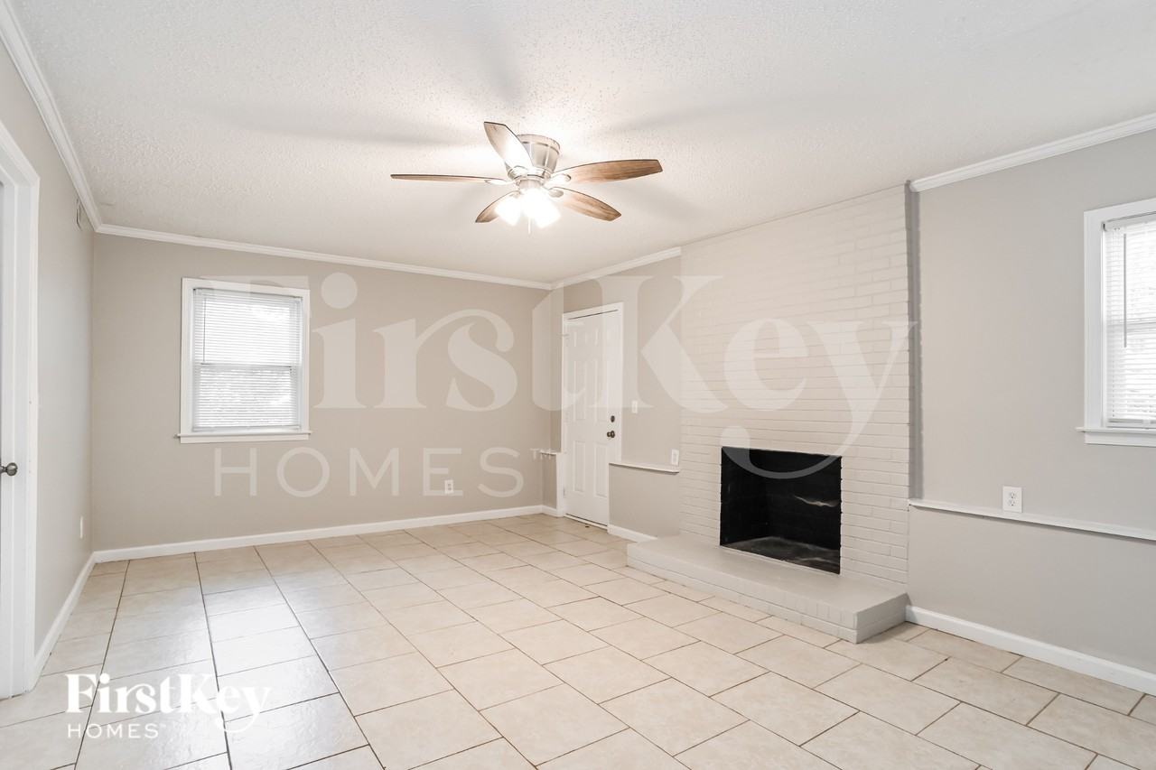 5721 Trotters Ridge Rd - Photo 3 of 16