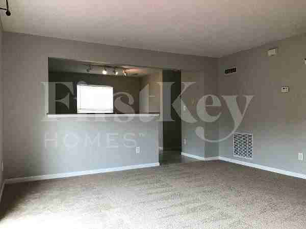 5714 Congressional Pl - Photo 3 of 14