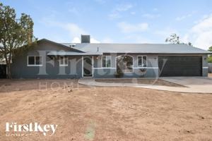 featured image of 5610 S 20th Ln