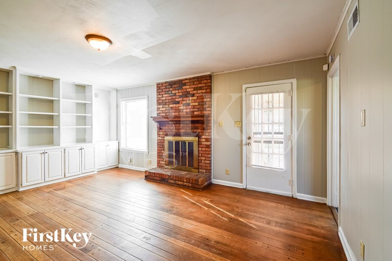 5117 Scrivener Dr - Photo 3 of 19