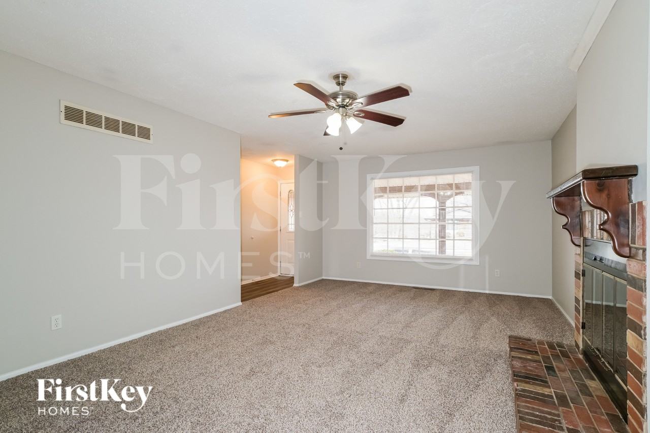 4872 Bristol Rock Rd - Photo 4 of 16