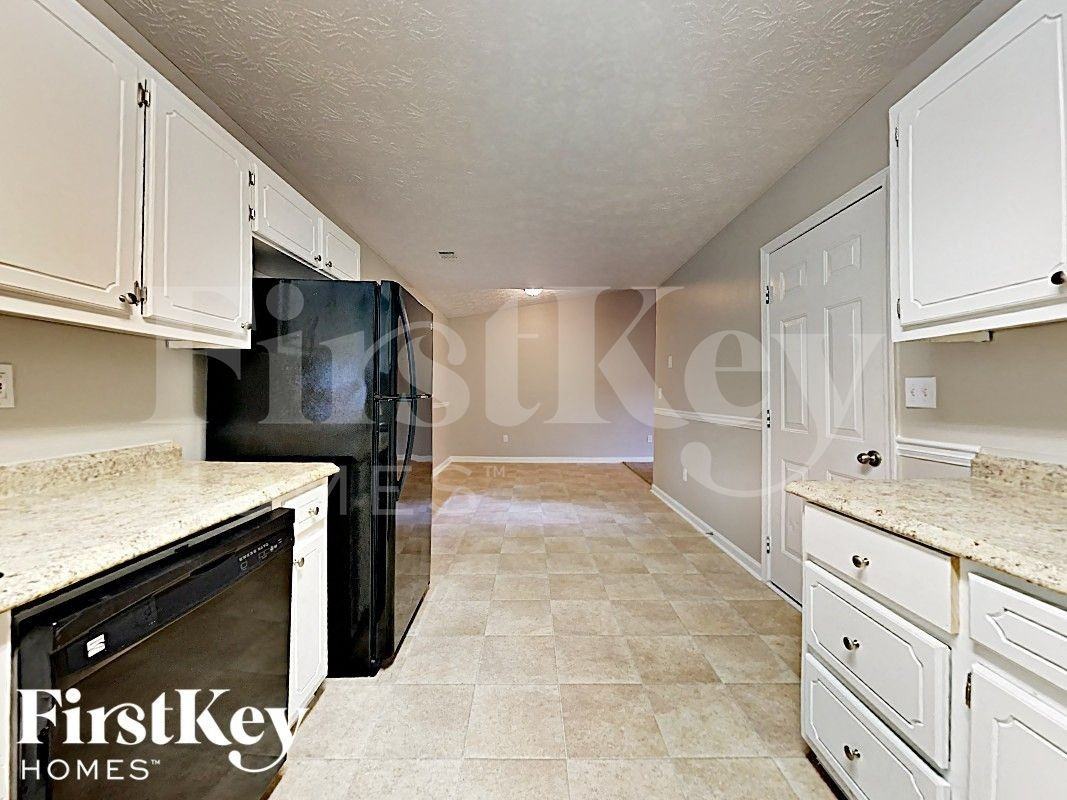 4136 Jodeco Rd - Photo 5 of 16