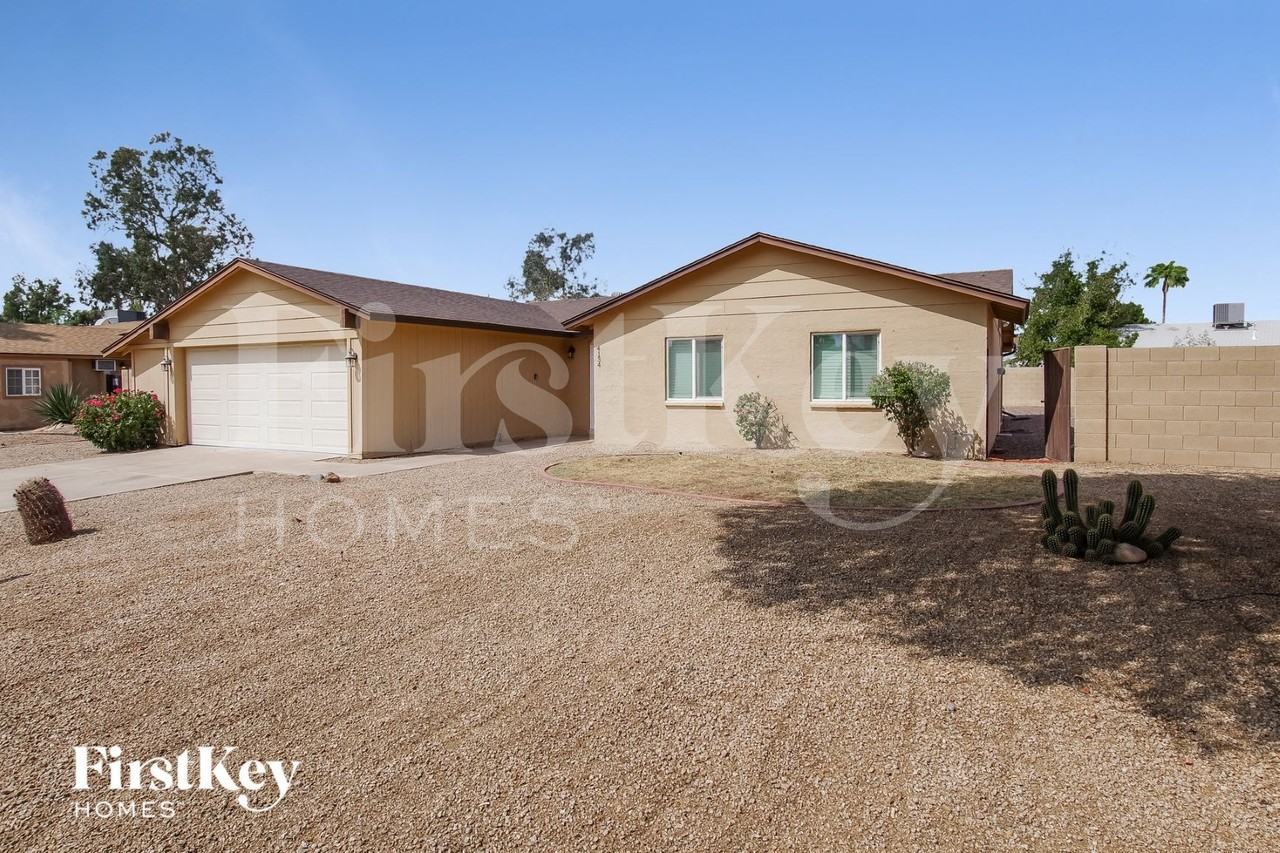 4134 E Campo Bello Dr - Photo 2 of 15