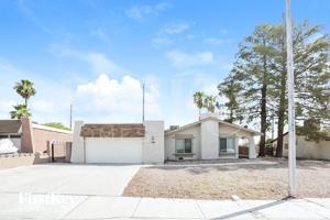 featured image of 3868 Vista Largo Dr