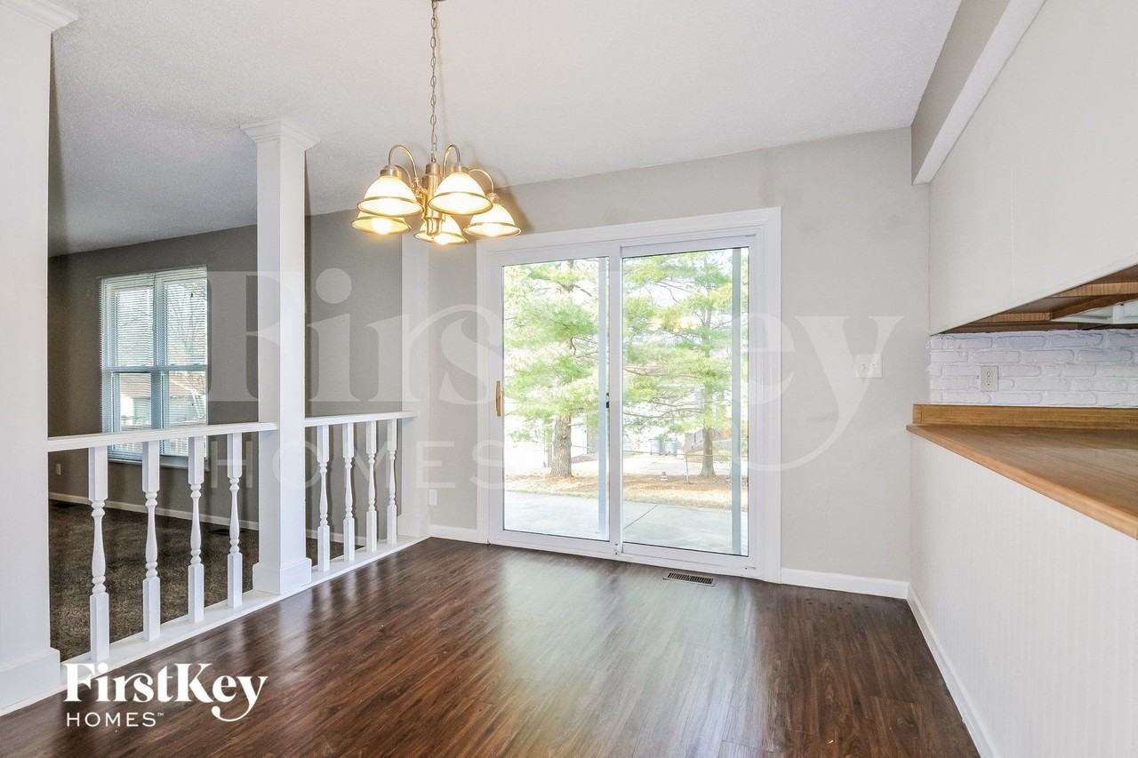 37 Westbrook Dr - Photo 5 of 15
