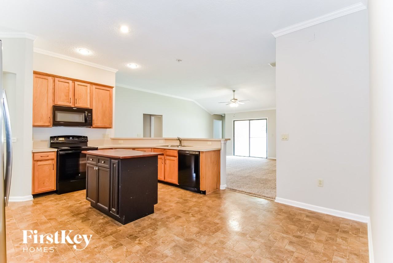 3333 Horseshoe Trail Dr - Photo 7 of 15