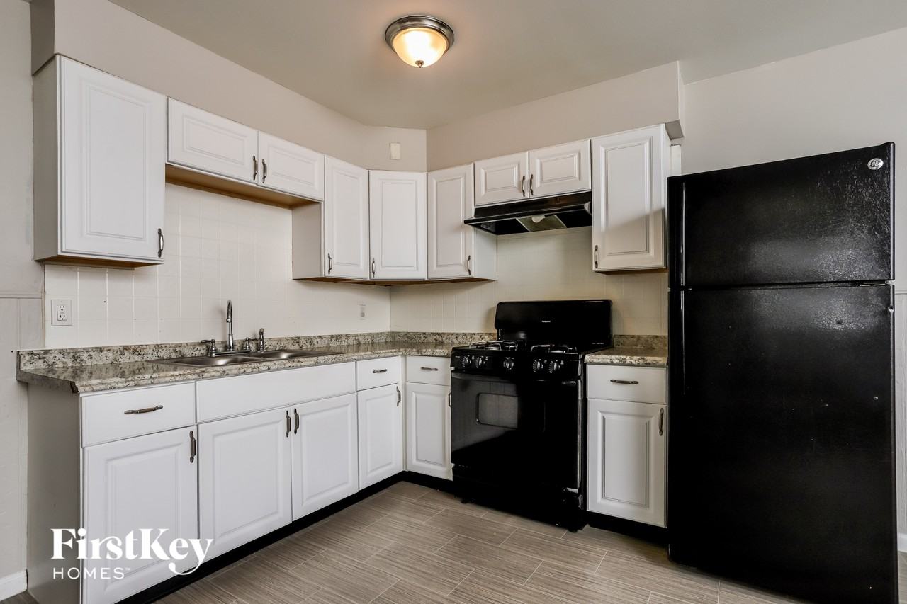 1495 Mullanphy Rd - Photo 5 of 15