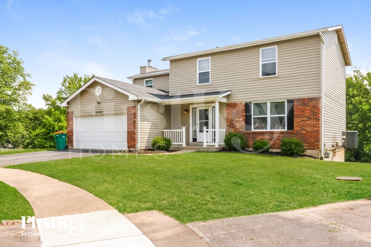 14345 River Oaks Ct - Photo 2 of 15