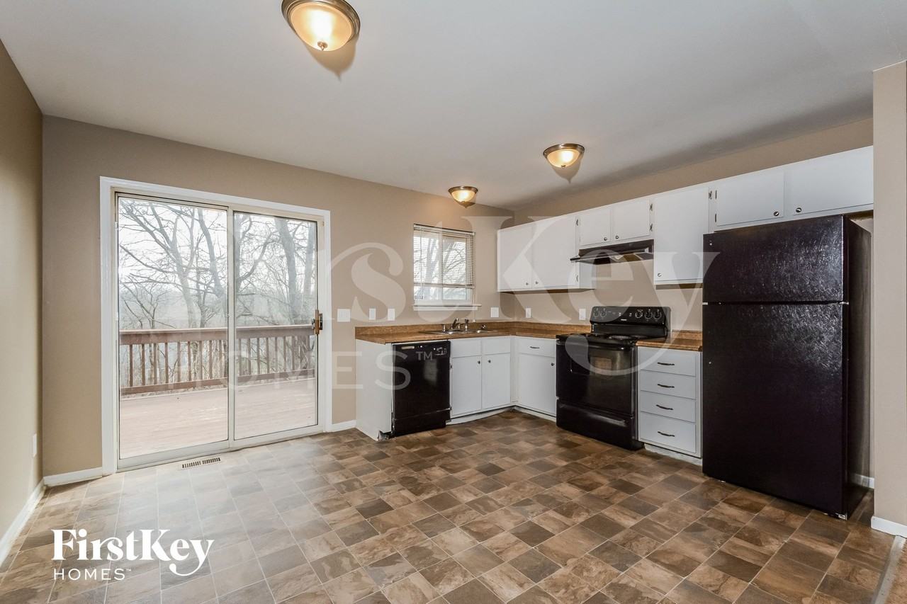 12558 Evening Shade Dr - Photo 5 of 15