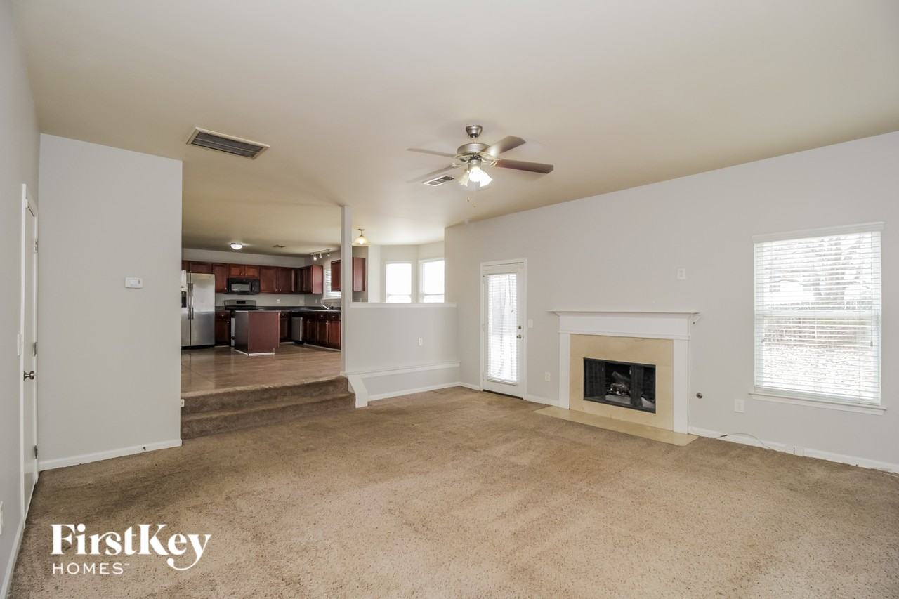 11657 Kades Trl - Photo 2 of 15