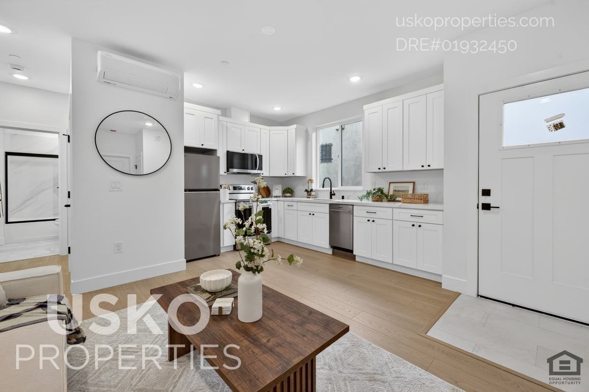3242 X St - Photo 6 of 19