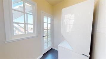 featured image of 40 Loyola Ter