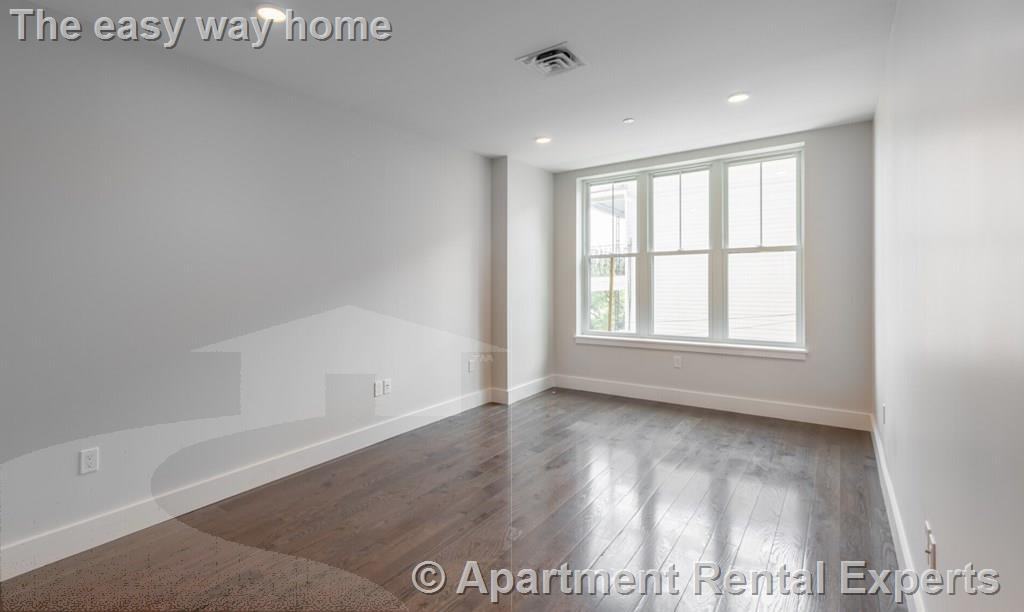 434 Mcgrath Hwy #210 - Photo 5 of 7