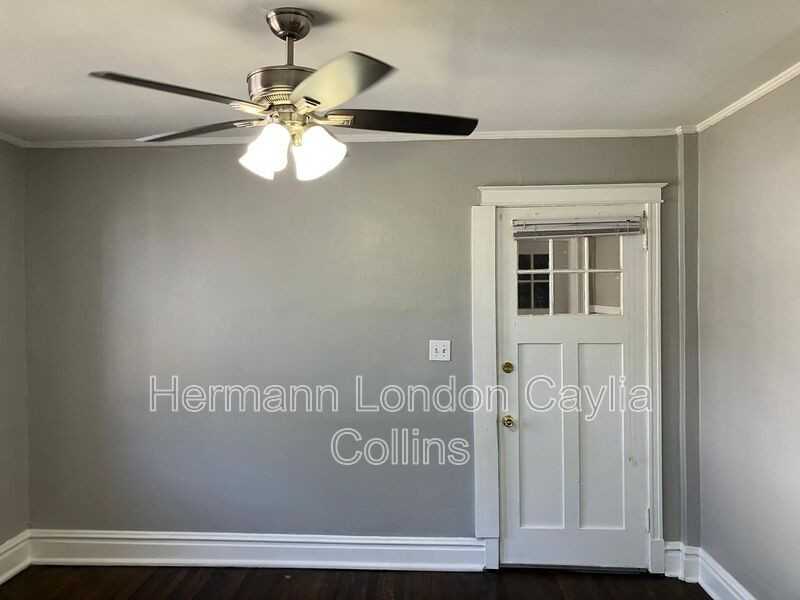 6918 Moellenhoff St #2F - Photo 3 of 12