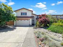 featured image of 1293 Knollview Dr